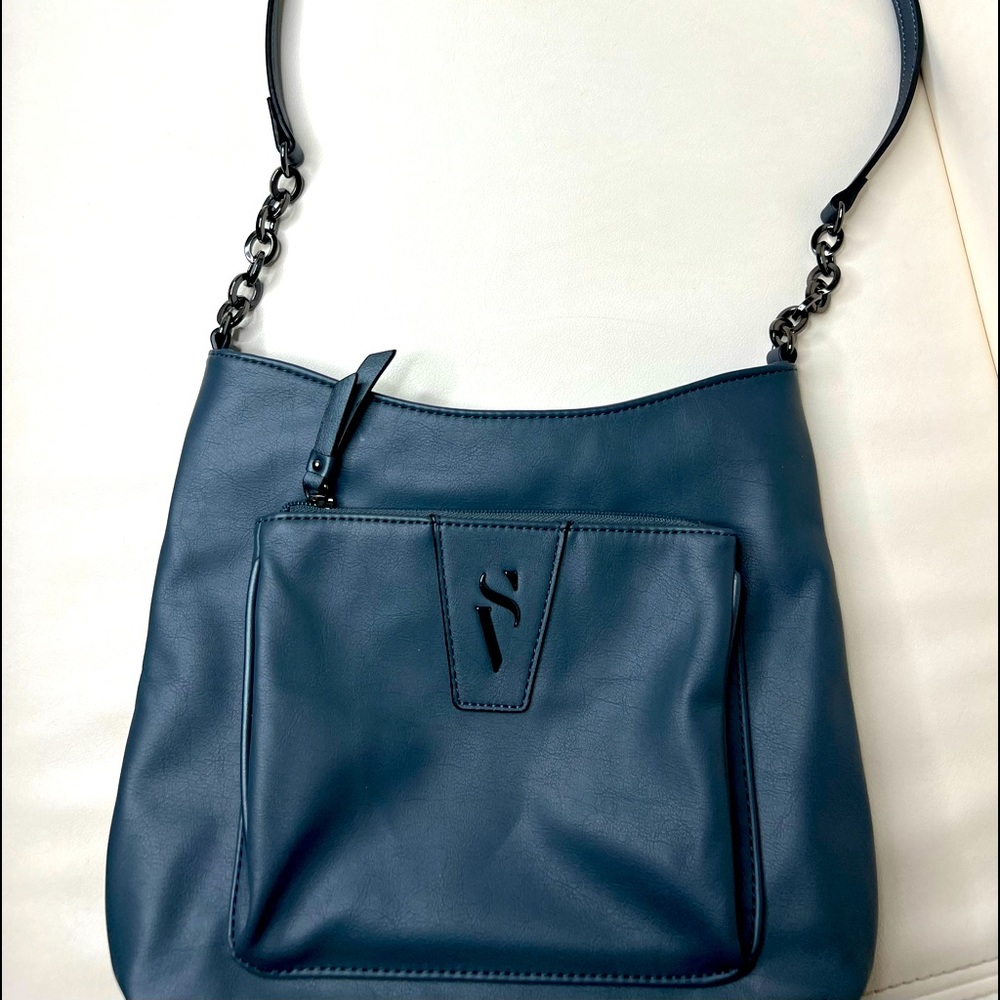 Used Vera Wang Gray Leather Crossbody Bag Handbag With Strap $128 FF76.